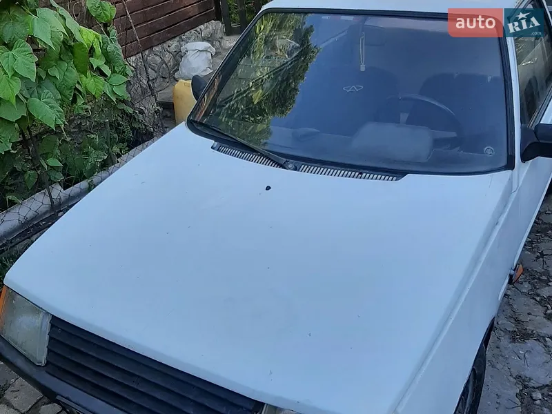 ЗАЗ 1102 Таврія 1993 VIN XTE110206P0157530 фото оголошення 2 з 37