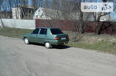 Ліфтбек ЗАЗ 1103 Славута 2010 в 
