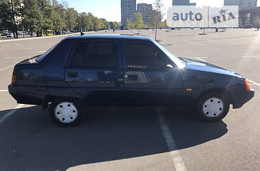 Хэтчбек ЗАЗ 1103 Славута 2004 в 