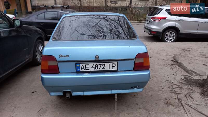 Седан ЗАЗ 1103 Славута 2004 в Днепре