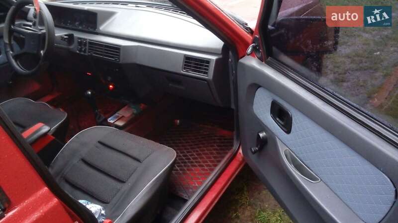 Ліфтбек ЗАЗ 1103 Славута 2003 в Новомосковську