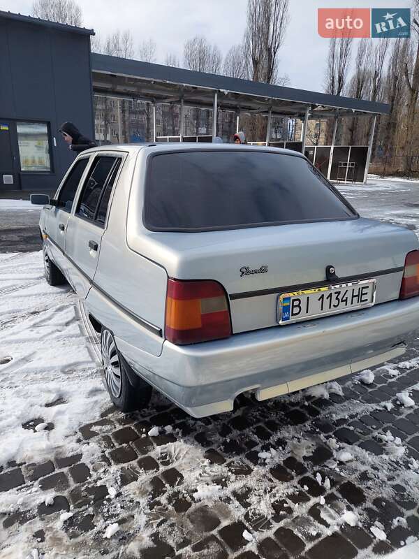 Хэтчбек ЗАЗ 1103 Славута 2004 в Кременчуге