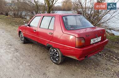 Седан ЗАЗ 1103 Славута 2003 в 