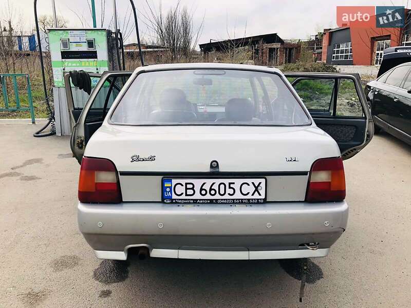 Лифтбек ЗАЗ 1103 Славута 2008 в Чернигове