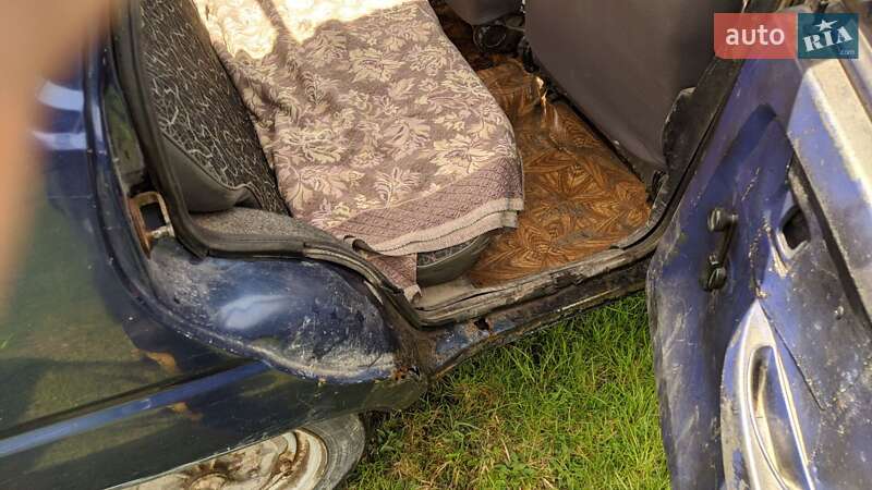 Лифтбек ЗАЗ 1103 Славута 2004 в Радехове