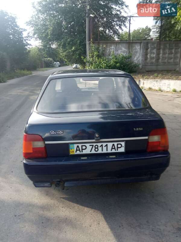 Лифтбек ЗАЗ 1103 Славута 2008 в Запорожье