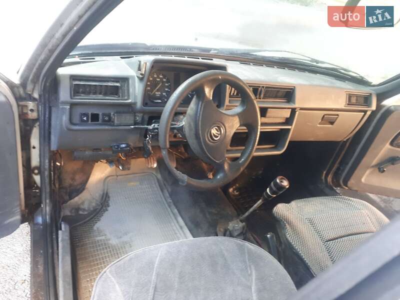 Лифтбек ЗАЗ 1103 Славута 2004 в Харькове