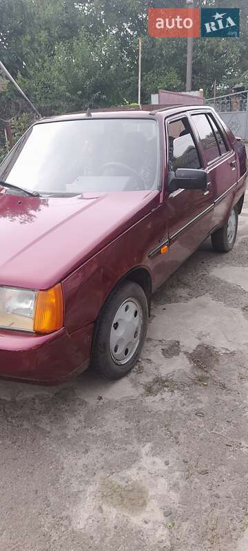 Лифтбек ЗАЗ 1103 Славута 2001 в Новоархангельске фото 16 Лифтбек ЗАЗ 1103 Славута 2001 в Новоархангельске
