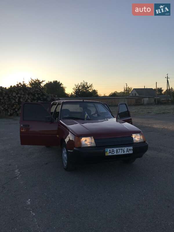 Лифтбек ЗАЗ 1103 Славута 2000 в Тульчине