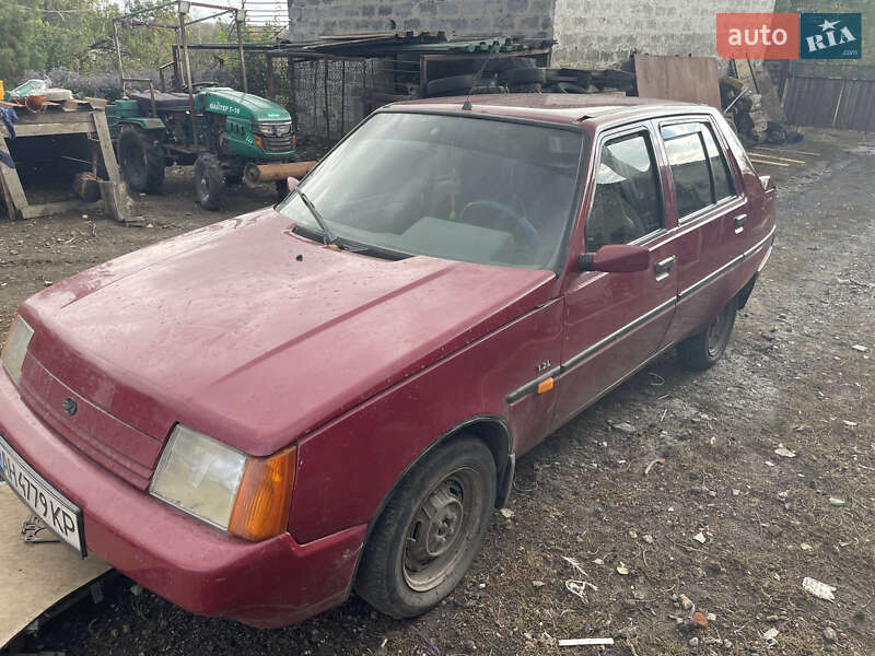 Лифтбек ЗАЗ 1103 Славута 2004 в Доброполье