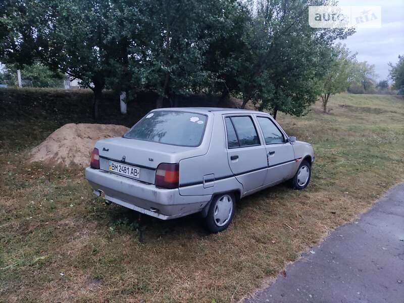 Лифтбек ЗАЗ 1103 Славута 2005 в Липовой Долине