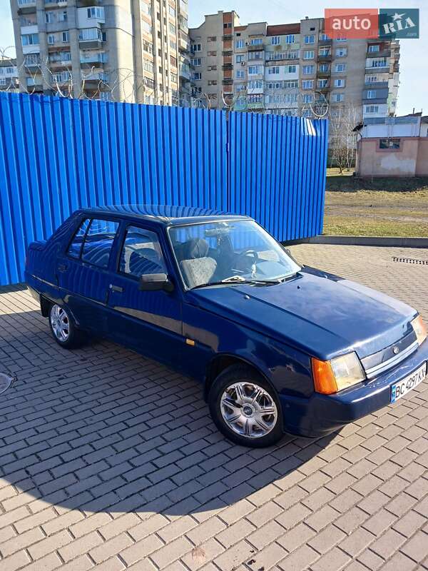 Лифтбек ЗАЗ 1103 Славута 2005 в Шептицькому