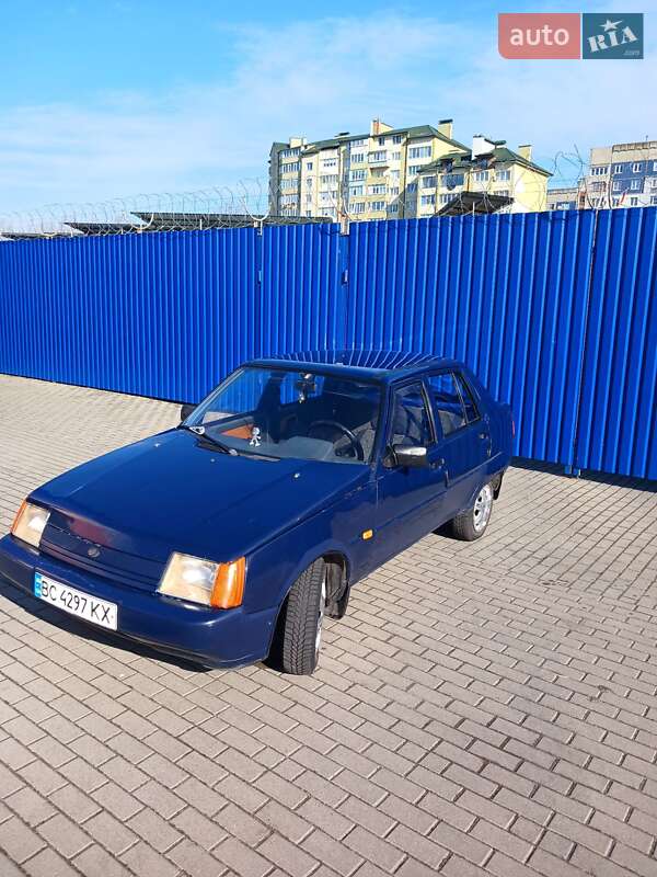 Лифтбек ЗАЗ 1103 Славута 2005 в Шептицькому