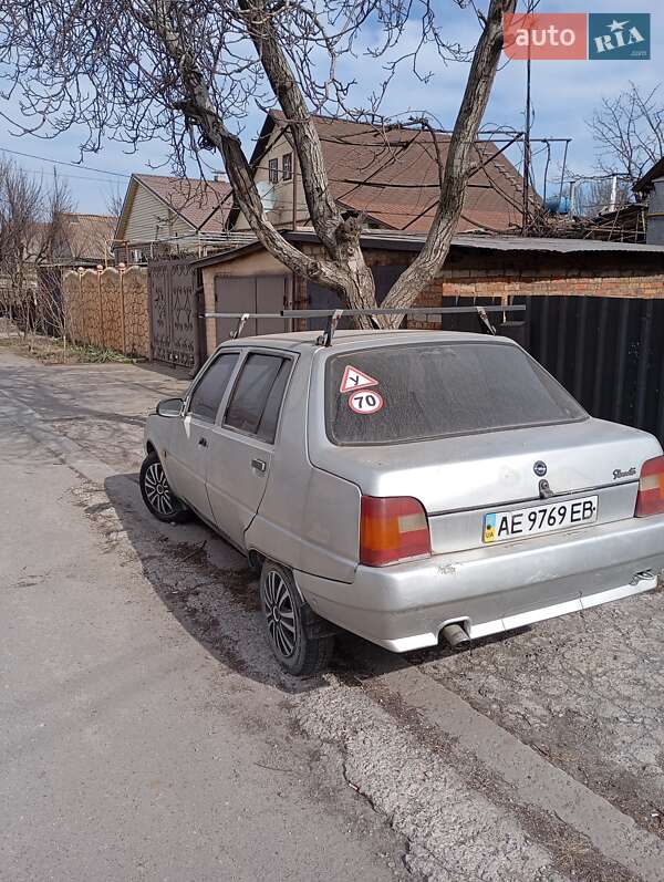 Ліфтбек ЗАЗ 1103 Славута 2003 в Запоріжжі