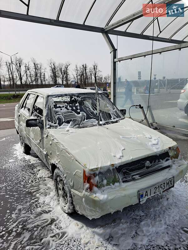 Лифтбек ЗАЗ 1103 Славута 2004 в Борисполе