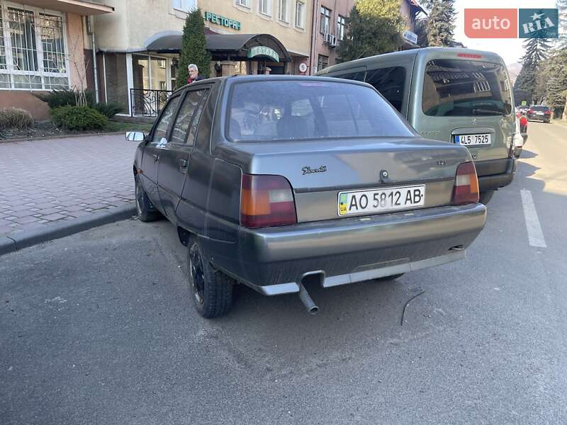 Ліфтбек ЗАЗ 1103 Славута 2005 в Рахові