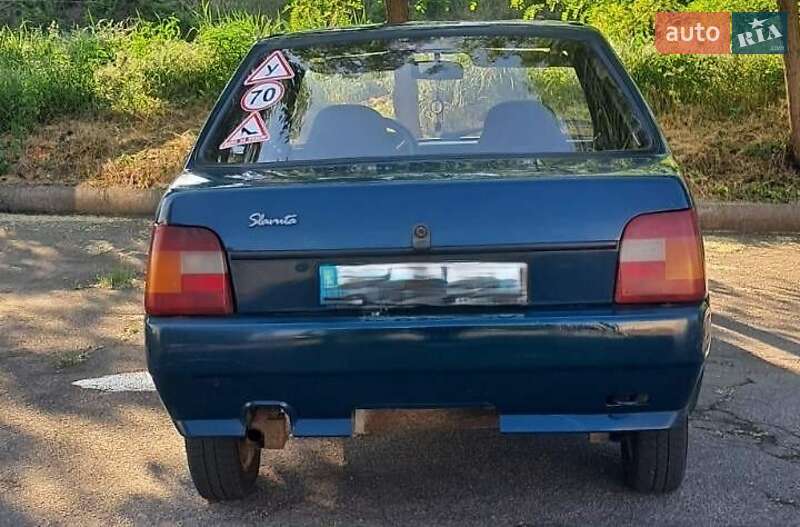 Ліфтбек ЗАЗ 1103 Славута 2004 в Запоріжжі