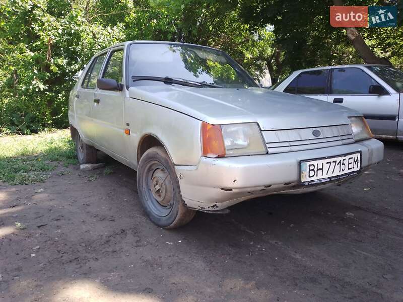 Лифтбек ЗАЗ 1103 Славута 1999 в Теплодаре