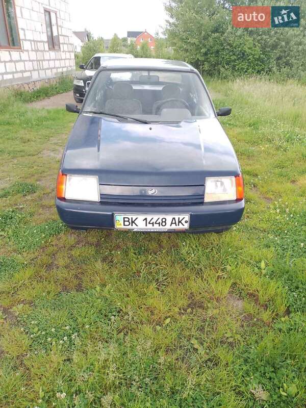 Лифтбек ЗАЗ 1103 Славута 2007 в Сарнах