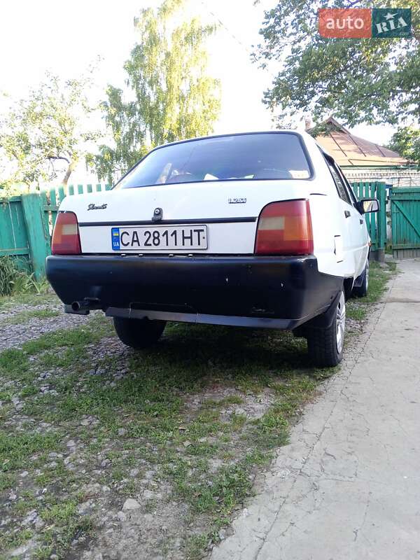 Лифтбек ЗАЗ 1103 Славута 2003 в Переяславе