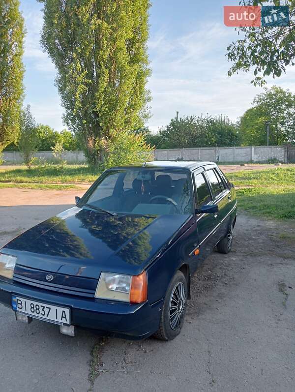 ЗАЗ 1103 Славута 2004