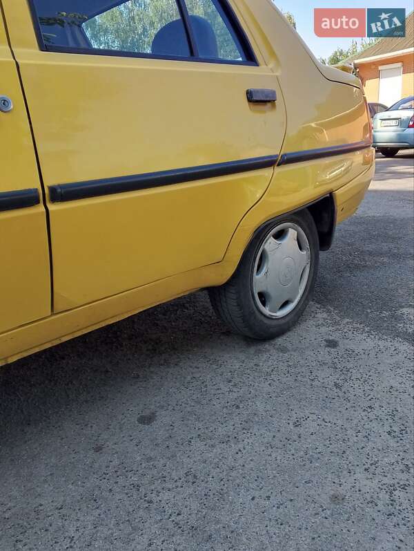 Ліфтбек ЗАЗ 1103 Славута 2002 в Кагарлику