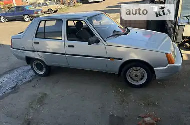 ЗАЗ 1103 Славута 2005
