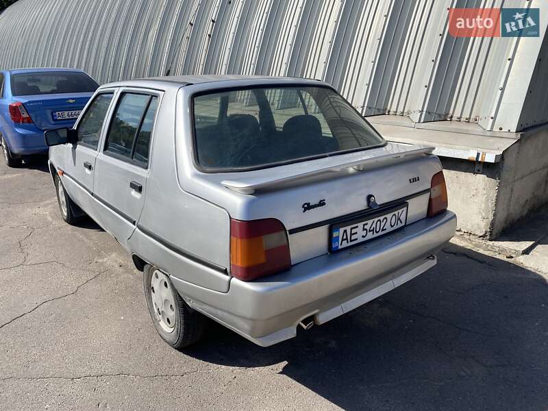 Лифтбек ЗАЗ 1103 Славута 2003 в Каменском