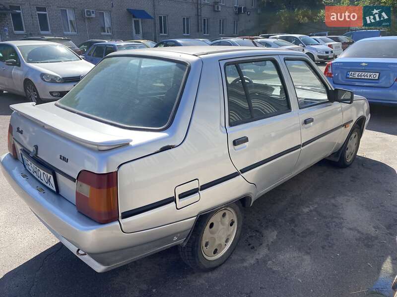 Лифтбек ЗАЗ 1103 Славута 2003 в Каменском