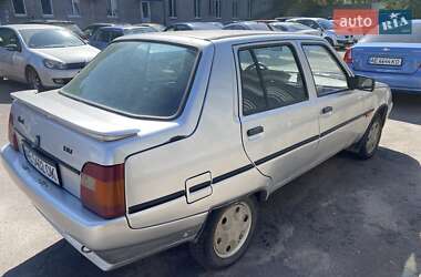 Лифтбек ЗАЗ 1103 Славута 2003 в 