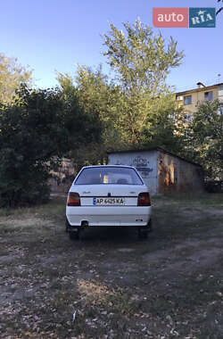 Лифтбек ЗАЗ 1103 Славута 2004 в 