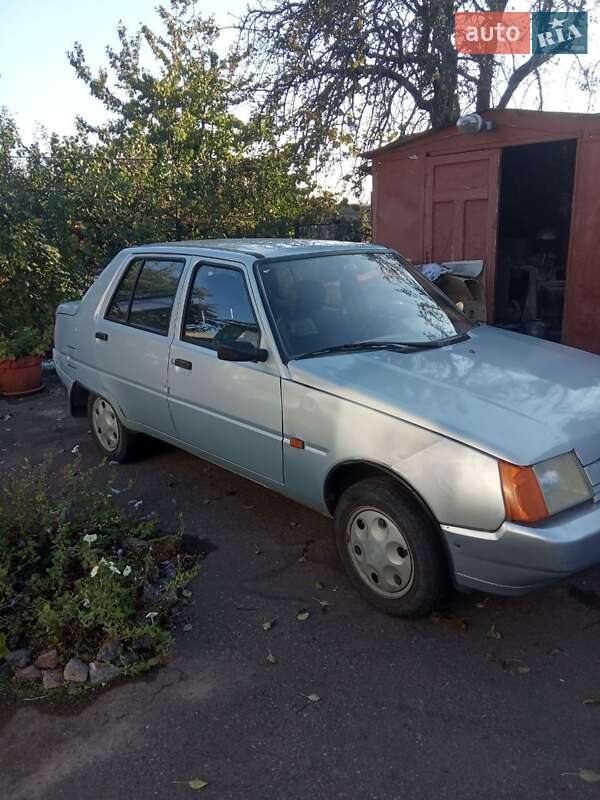 Лифтбек ЗАЗ 1103 Славута 2005 в Фастове