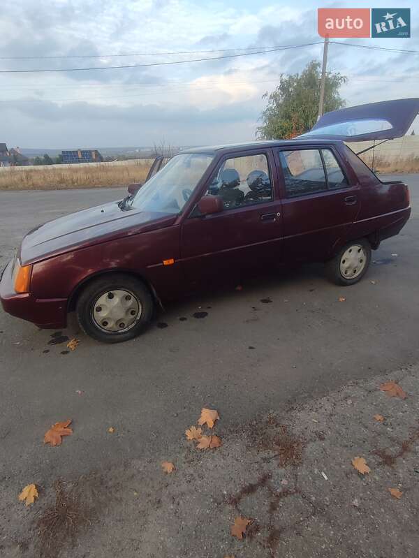 Ліфтбек ЗАЗ 1103 Славута 2006 в Харкові