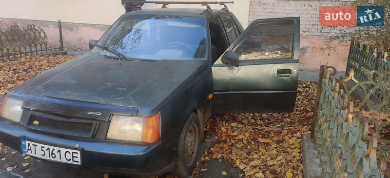 Лифтбек ЗАЗ 1103 Славута 2004 в Калуше фото 4 Лифтбек ЗАЗ 1103 Славута 2004 в Калуше