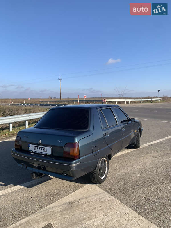 Ліфтбек ЗАЗ 1103 Славута 2005 в Городку