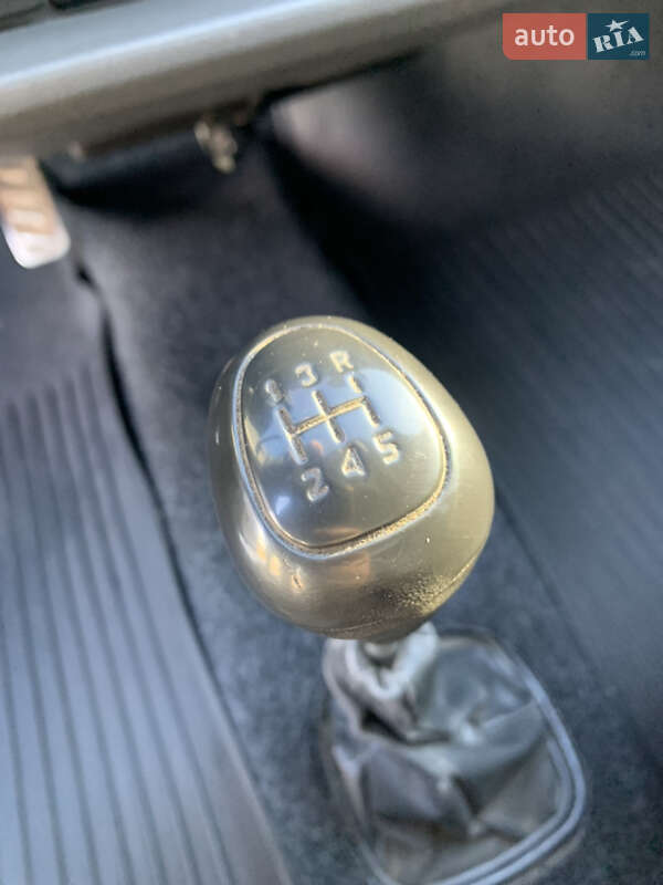 Ліфтбек ЗАЗ 1103 Славута 2005 в Городку