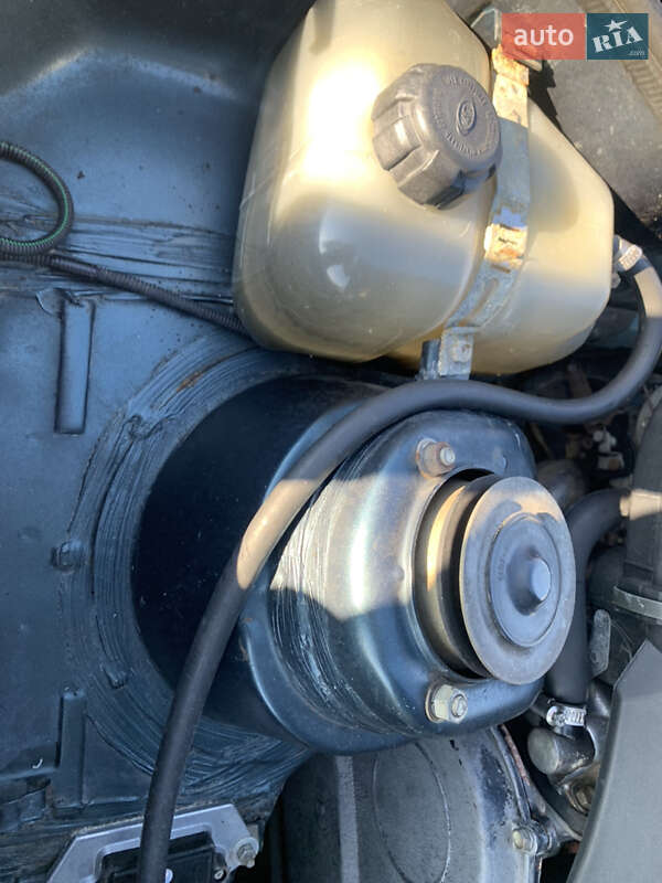 Ліфтбек ЗАЗ 1103 Славута 2005 в Городку