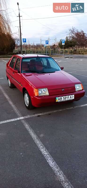 Лифтбек ЗАЗ 1103 Славута 2004 в Здолбунове фото 12 Лифтбек ЗАЗ 1103 Славута 2004 в Здолбунове