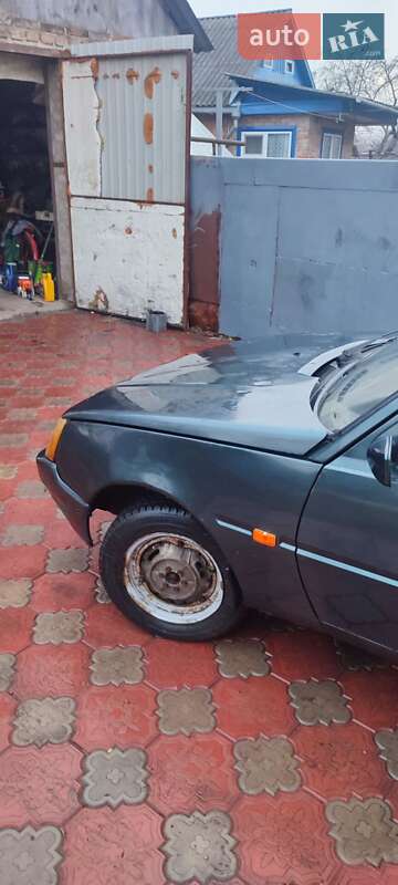 Лифтбек ЗАЗ 1103 Славута 2005 в Пирятине