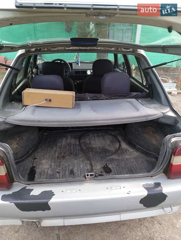 Лифтбек ЗАЗ 1103 Славута 2006 в Южноукраинске