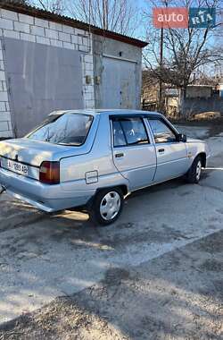 Лифтбек ЗАЗ 1103 Славута 2004 в 
