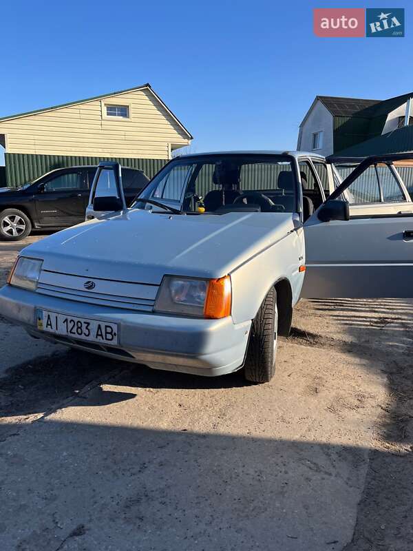 Ліфтбек ЗАЗ 1103 Славута 2004 в Іванкові