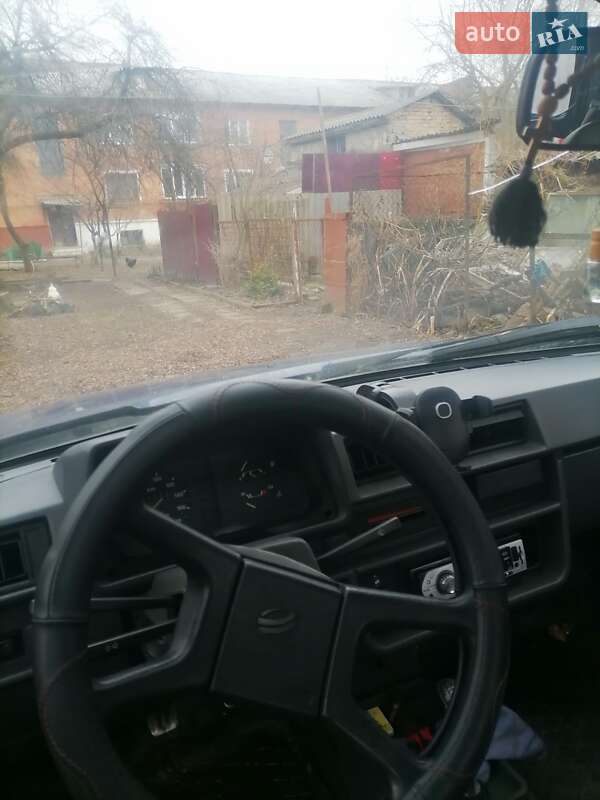 Ліфтбек ЗАЗ 1103 Славута 2003 в Гощі фото 4 Ліфтбек ЗАЗ 1103 Славута 2003 в Гощі
