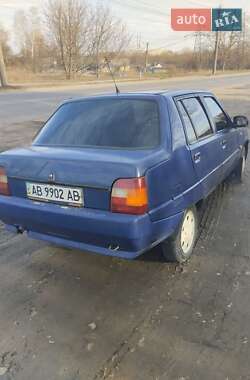Лифтбек ЗАЗ 1103 Славута 2003 в 