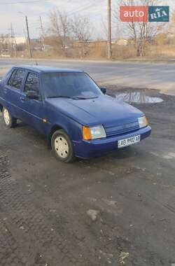 Лифтбек ЗАЗ 1103 Славута 2003 в 