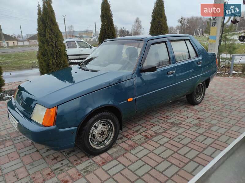 ЗАЗ 1103 Славута 2004