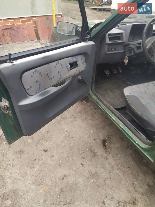 Лифтбек ЗАЗ 1103 Славута 2003 в Нежине