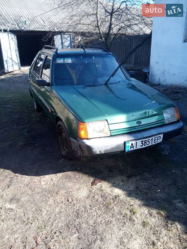 Ліфтбек ЗАЗ 1103 Славута 2002 в Ямпілю