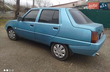 Ліфтбек ЗАЗ 1103 Славута 2003 в 