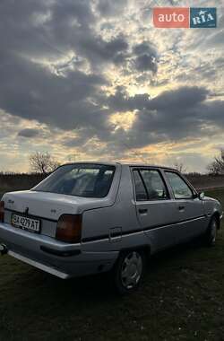 Ліфтбек ЗАЗ 1103 Славута 2005 в 